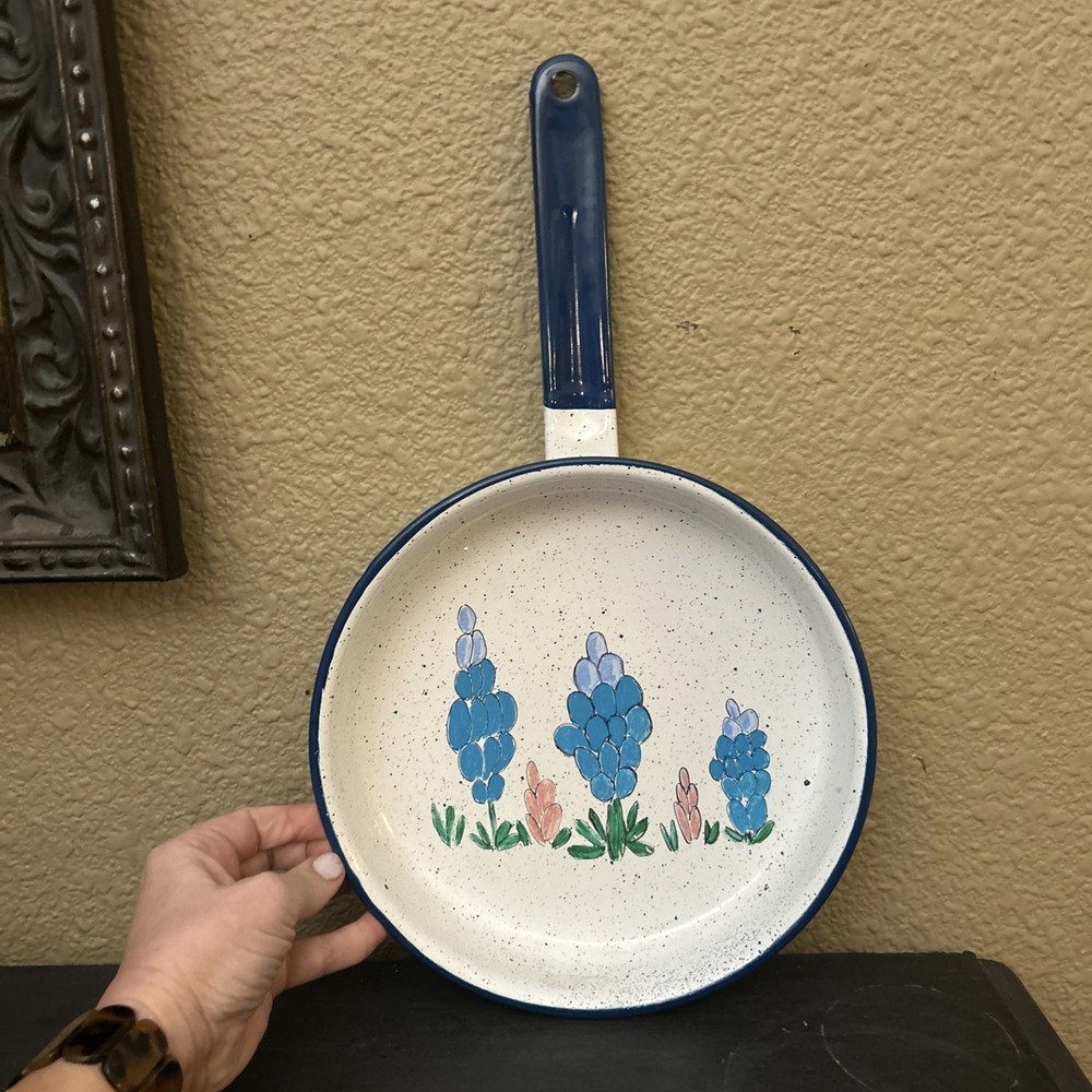 Hand Painted 9‎ In Enamel Pan Bluebonnets Texas Kitchen Decor Farmhouse Rustic